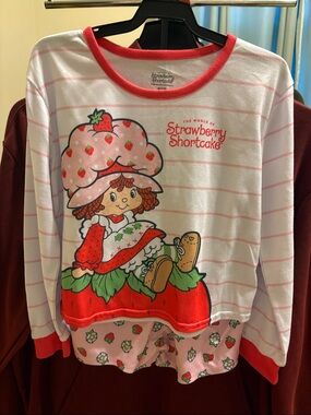 Strawberry shortcake PJs (7/8)